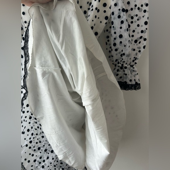 Black and White Sundress with Bishop Sleeves and Square Neck - Picture 11 of 14